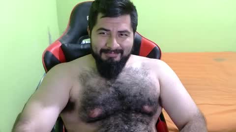 Snapshot of daviddelz chatting on February 19, 2025, 8:44 am David online show from February 19, 2025, 8:44 am