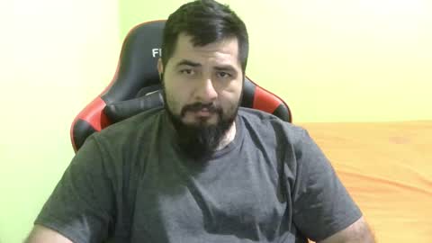 Snapshot of daviddelz chatting on March 10, 2025, 6:49 am David online show from March 10, 2025, 6:49 am