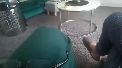 Snapshot of davidf75 chatting on November 16, 2025, 8:42 am davidf75 online show from November 16, 2025, 8:42 am