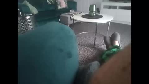 Snapshot of davidf75 chatting on November 24, 2025, 10:04 am davidf75 online show from November 24, 2025, 10:04 am