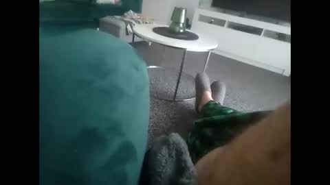 Snapshot of davidf75 chatting on November 25, 2025, 8:58 am davidf75 online show from November 25, 2025, 8:58 am