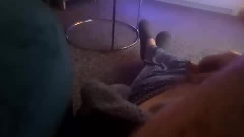 Snapshot of davidf75 chatting on December 4, 2025, 9:07 am davidf75 online show from December 4, 2025, 9:07 am