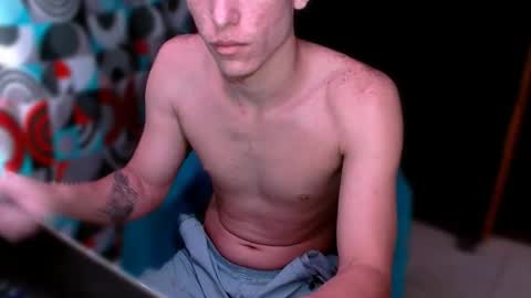 davidsalazar33 online show from November 30, 2025, 9:52 pm