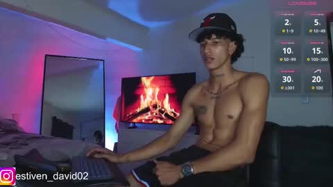 Snapshot of davidxxx02 chatting on September 18, 2025, 3:41 am Estiven online show from September 18, 2025, 3:41 am
