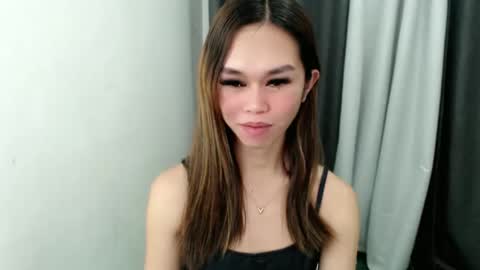 Snapshot of davinascott_03 chatting on October 16, 2025, 10:55 pm Davina online show from October 16, 2025, 10:55 pm