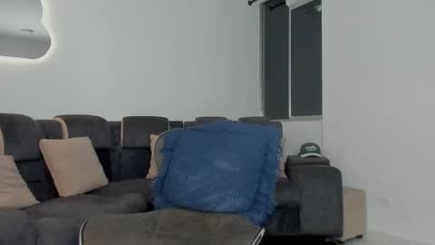 davis  instagram davis alx1 online show from February 12, 2025, 2:45 am