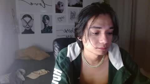 Snapshot of davoxer chatting on October 19, 2025, 3:51 am davoxer online show from October 19, 2025, 3:51 am