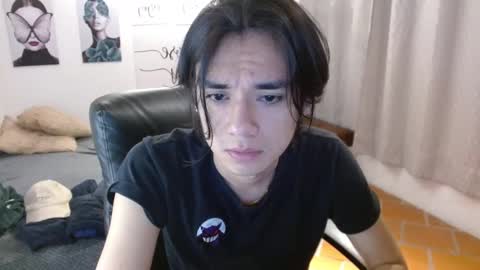 Snapshot of davoxer chatting on October 21, 2025, 5:19 am davoxer online show from October 21, 2025, 5:19 am