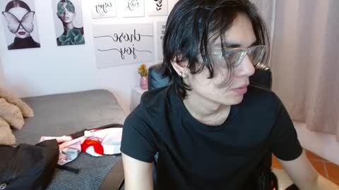 Snapshot of davoxer chatting on October 26, 2025, 3:12 am davoxer online show from October 26, 2025, 3:12 am