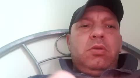 dazzaboxer online show from September 22, 2025, 4:09 pm