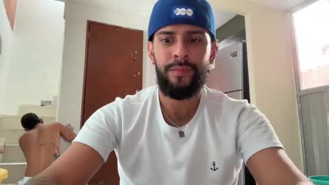 dcollins_ online show from November 23, 2025, 5:02 pm