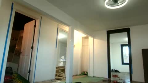 DCrush online show from January 8, 2025, 9:23 pm