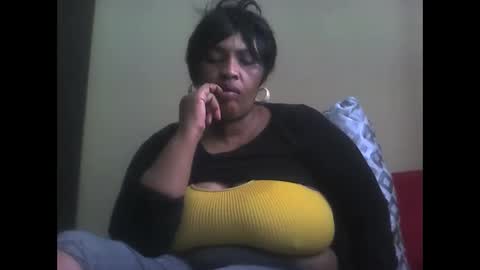 Snapshot of ddboobsnipples chatting on November 20, 2025, 2:39 pm ddboobsnipples online show from November 20, 2025, 2:39 pm