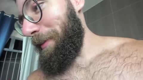 Snapshot of deanlek chatting on February 26, 2025, 4:36 am Dean online show from February 26, 2025, 4:36 am