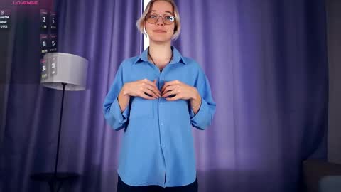 Charlie 18yo online show from September 29, 2025, 6:18 am