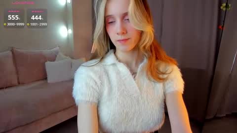 Snapshot of dearly_emily chatting on January 20, 2025, 7:58 am Emily GMT2 Mon 10 AM - 4 PM Wed 10 AM - 4 PM Thu 10 AM - 4 PM Fri 10 AM - 4 PM Sat 10 AM - 4 PM online show from January 20, 2025, 7:58 am