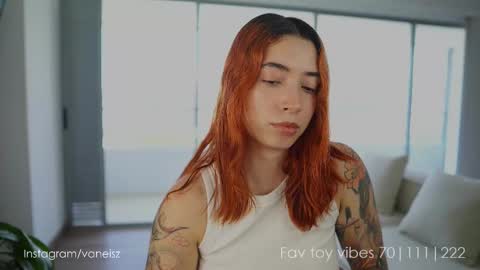 Snapshot of dearnina chatting on September 23, 2025, 2:31 pm NINA 30OFF online show from September 23, 2025, 2:31 pm