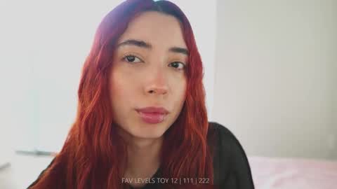 NINA   30OFF online show from December 4, 2025, 12:36 pm