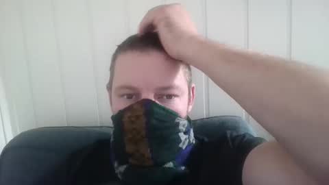 Snapshot of debno001 chatting on November 9, 2025, 4:38 pm Daniel Brocks online show from November 9, 2025, 4:38 pm