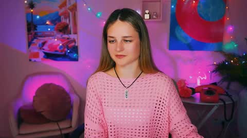 Snapshot of deboralarson chatting on December 15, 2024, 5:10 pm Debora online show from December 15, 2024, 5:10 pm