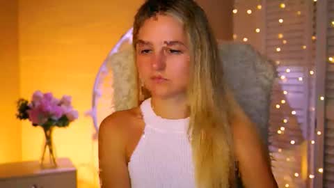 Snapshot of deboralarson chatting on November 9, 2025, 4:22 am Debora online show from November 9, 2025, 4:22 am