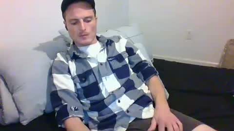 Snapshot of dee4dayz19 chatting on October 18, 2025, 8:31 pm Dee4dayz online show from October 18, 2025, 8:31 pm