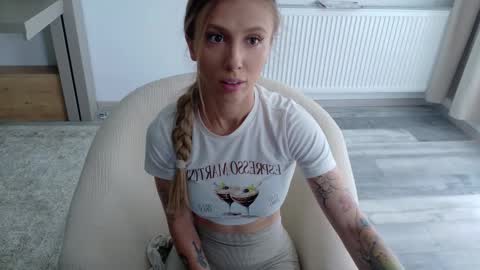 Snapshot of deidi_sweet chatting on October 11, 2025, 9:41 am Di online show from October 11, 2025, 9:41 am