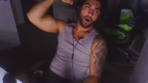 deionteo85 online show from November 26, 2025, 6:58 am