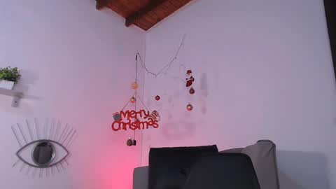 Snapshot of deivy_gram chatting on December 23, 2024, 1:18 am DEIVY online show from December 23, 2024, 1:18 am
