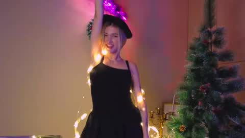 Snapshot of delcieodoherty chatting on December 13, 2025, 8:47 pm Adla online show from December 13, 2025, 8:47 pm