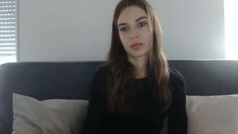 Aurora online show from September 16, 2025, 5:30 am