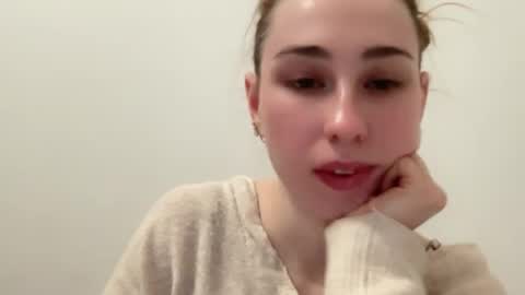 Snapshot of deliverysmile chatting on January 24, 2025, 12:20 am Delivery online show from January 24, 2025, 12:20 am
