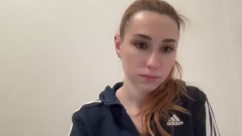 Snapshot of deliverysmile chatting on January 31, 2025, 12:06 am Delivery online show from January 31, 2025, 12:06 am