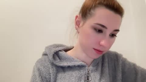 Snapshot of deliverysmile chatting on February 6, 2025, 1:49 am Delivery online show from February 6, 2025, 1:49 am