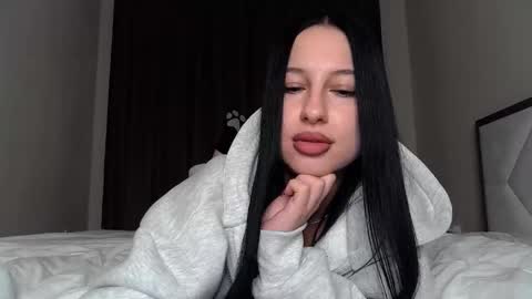 delly_love online show from October 11, 2025, 9:24 pm