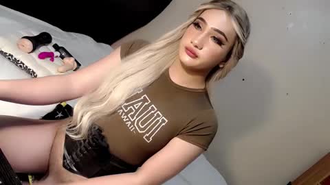 Chesca online show from December 31, 2024, 3:34 am