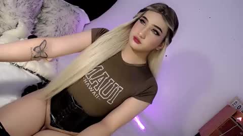 Chesca online show from February 9, 2025, 6:37 pm