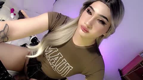 Chesca online show from February 15, 2025, 1:42 am