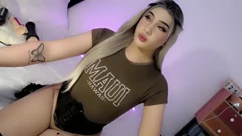 Chesca online show from February 25, 2025, 12:03 pm