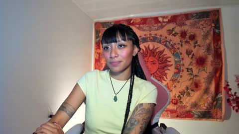 Snapshot of demeter__ chatting on January 29, 2025, 1:27 am demeter__ online show from January 29, 2025, 1:27 am