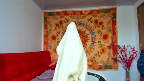 Snapshot of demeter__ chatting on September 18, 2025, 7:49 pm demeter__ online show from September 18, 2025, 7:49 pm