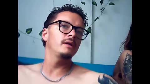 Snapshot of demian_lulu chatting on October 27, 2025, 3:38 pm demian_lulu online show from October 27, 2025, 3:38 pm