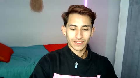 Snapshot of demirsky6 chatting on November 10, 2025, 12:31 am Demir Sky online show from November 10, 2025, 12:31 am