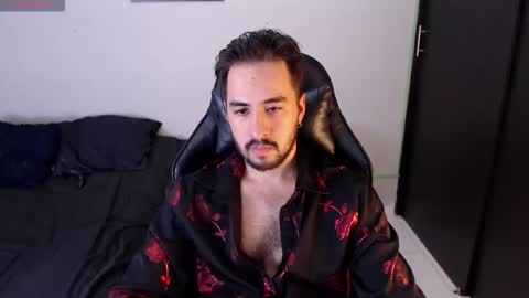 Snapshot of demon_salvatoree chatting on September 21, 2025, 9:49 pm Demon Salvatore online show from September 21, 2025, 9:49 pm
