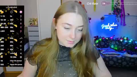 Snapshot of demure_soul chatting on December 24, 2024, 2:54 pm Sophie online show from December 24, 2024, 2:54 pm