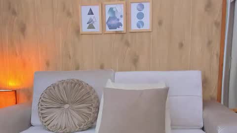 Snapshot of demyrose chatting on October 23, 2025, 2:44 am DEMY online show from October 23, 2025, 2:44 am