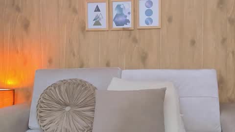 Snapshot of demyrose chatting on October 24, 2025, 3:36 am DEMY online show from October 24, 2025, 3:36 am