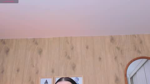 Snapshot of demyrose chatting on November 14, 2025, 1:04 am DEMY online show from November 14, 2025, 1:04 am