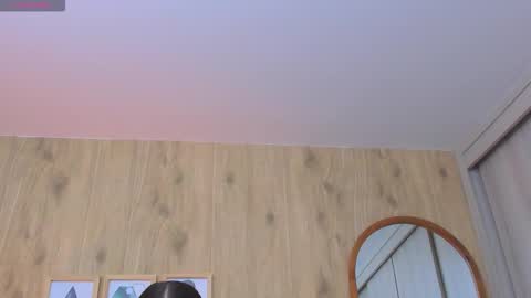 Snapshot of demyrose chatting on December 2, 2025, 10:05 pm DEMY online show from December 2, 2025, 10:05 pm