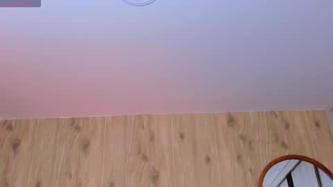 Snapshot of demyrose chatting on December 14, 2025, 2:33 pm DEMY online show from December 14, 2025, 2:33 pm